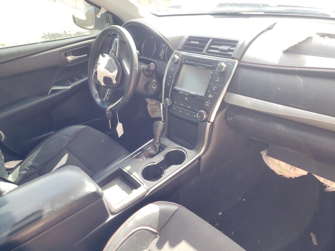 Photo 9 from auction – 2017 TOYOTA CAMRY LE with VIN 4T1BF1FK1HU415219