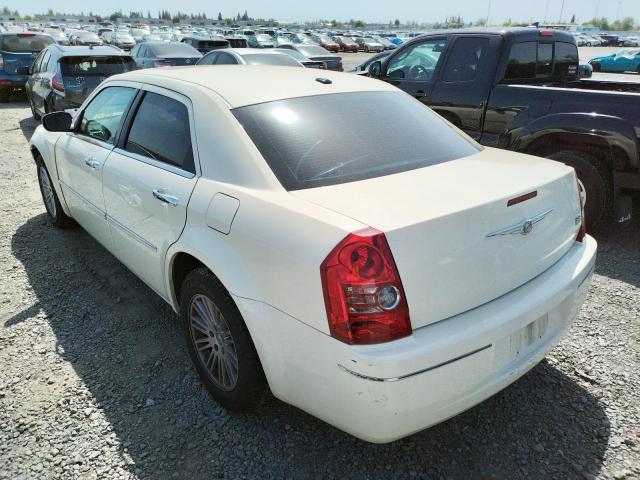 Photo 3 from auction – 2010 CHRYSLER 300 TOURIN with VIN 2C3CA5CVXAH306882