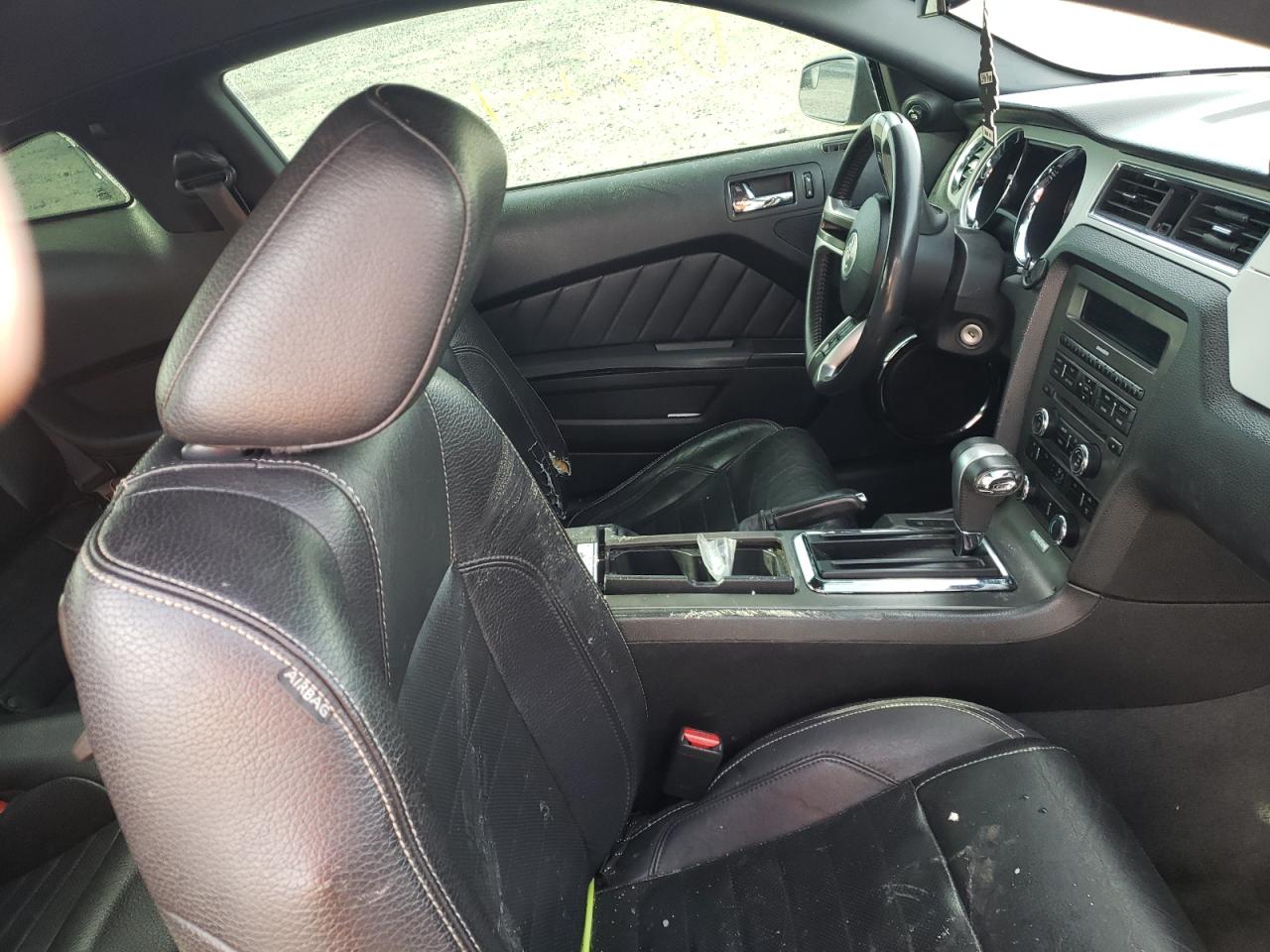 Photo 5 from auction – 2012 FORD MUSTANG with VIN 1ZVBP8AM2C5212262