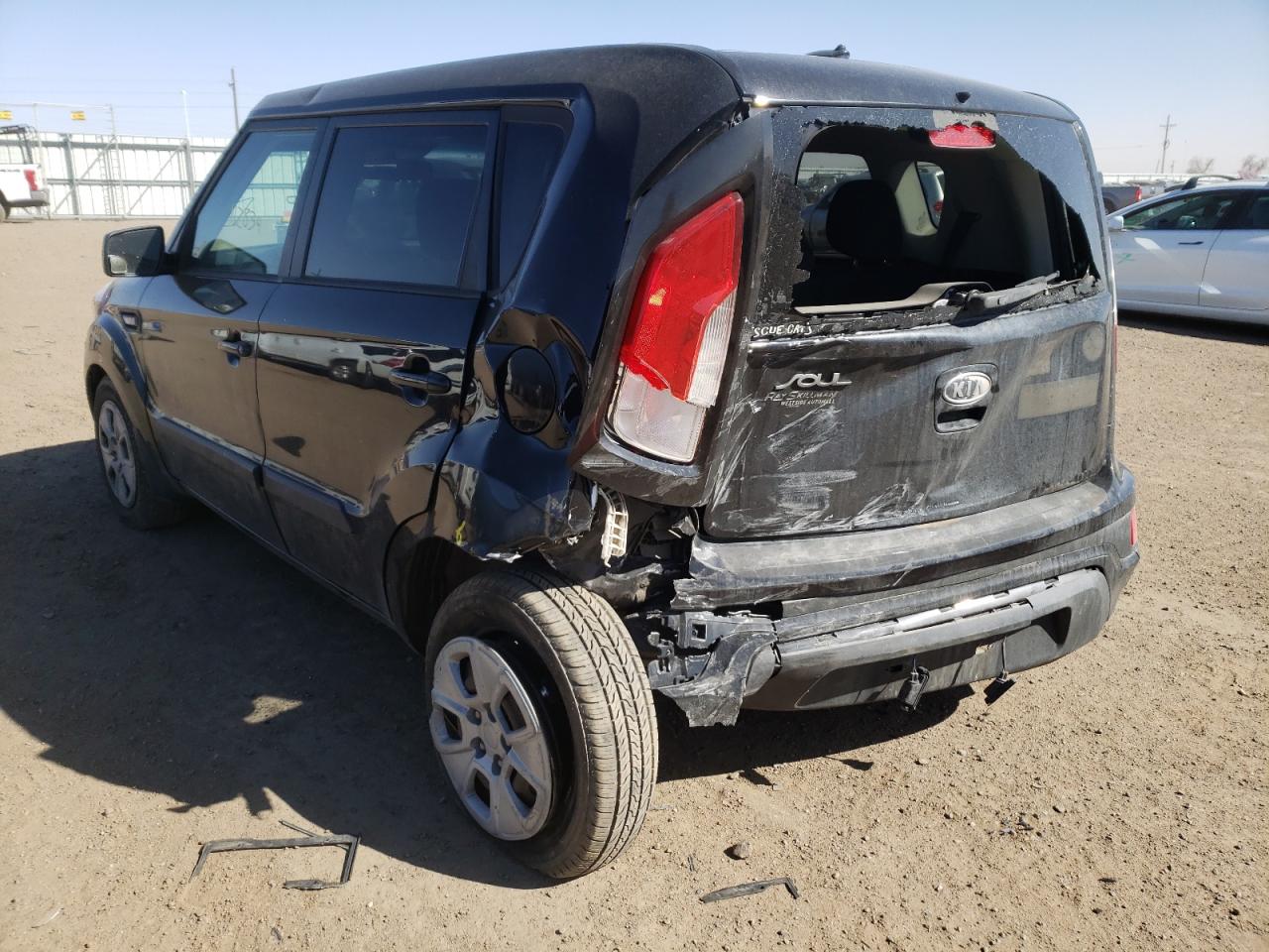 Photo 3 from auction – 2012 KIA SOUL with VIN KNDJT2A58C7472878