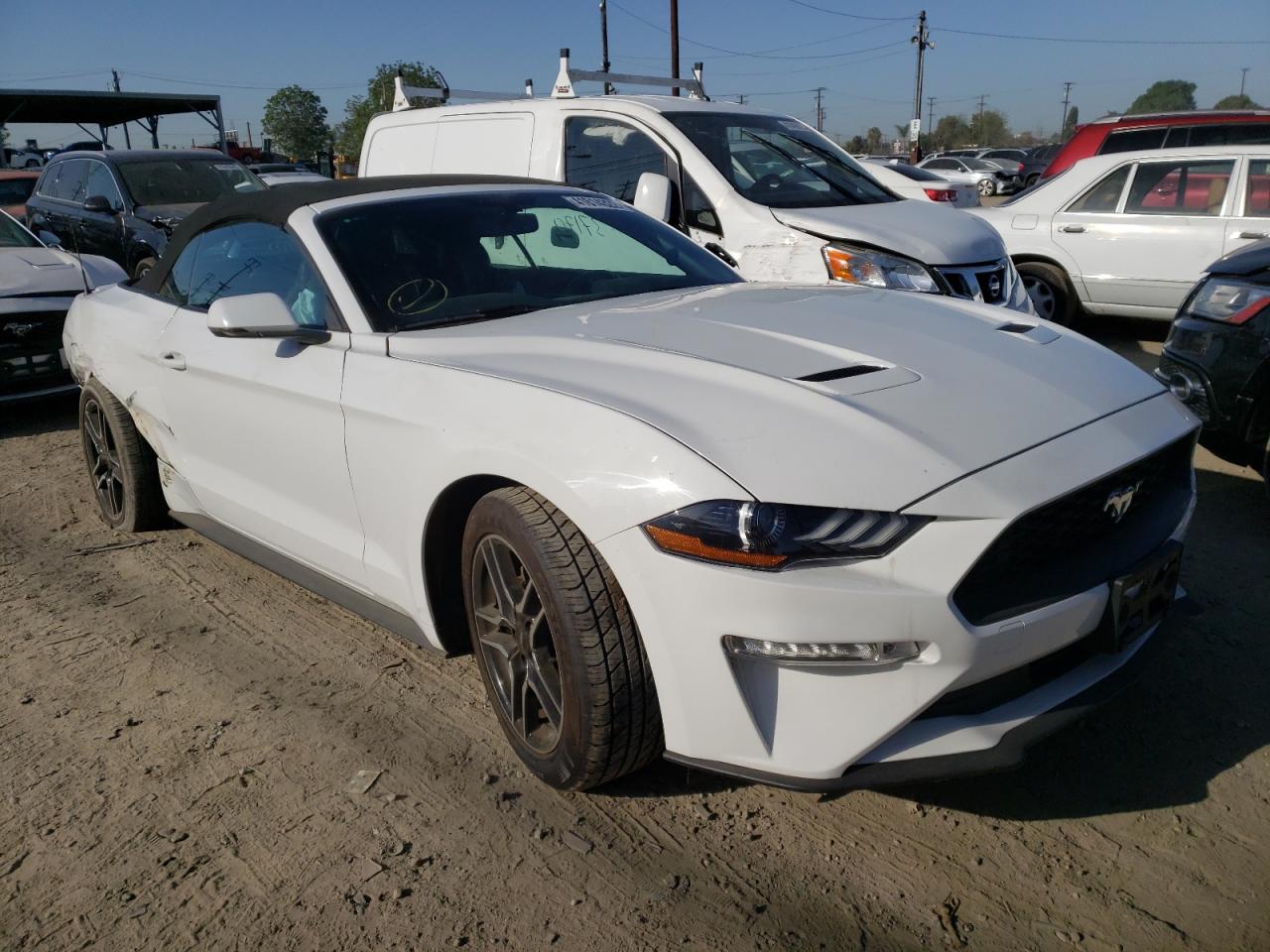 FORD MUSTANG 2019 with VIN 1FATP8UH3K5158688 - Photo from auction
