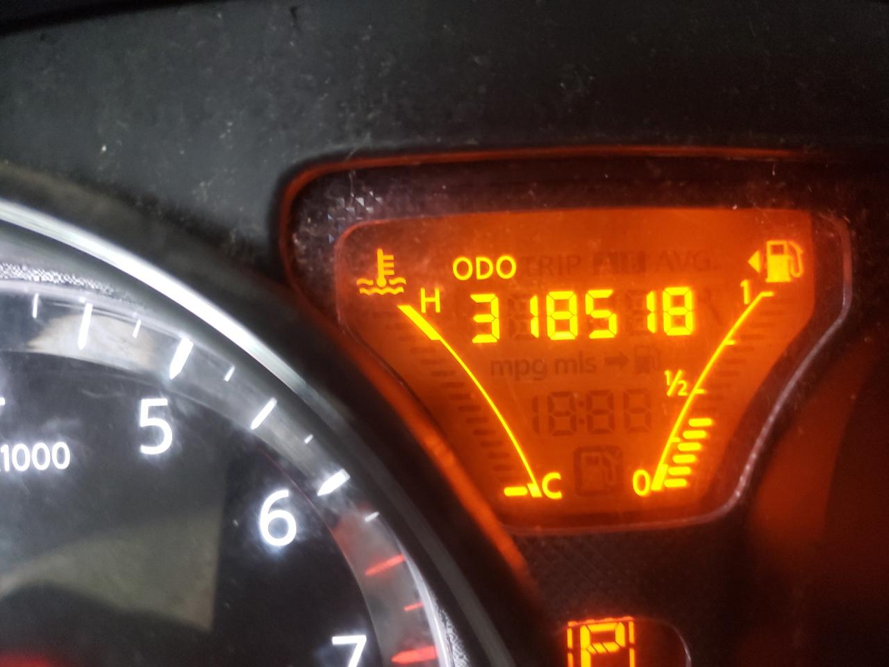 Photo 8 from auction – 2014 NISSAN VERSA NOTE with VIN 3N1CE2CP5EL435418