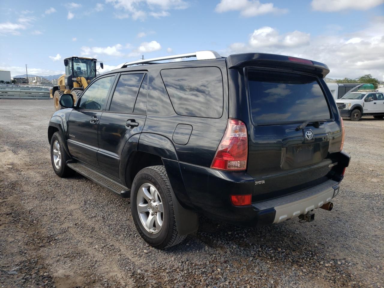 Photo 3 from auction – 2004 TOYOTA 4RUNNER SR with VIN JTEZU14R740034058