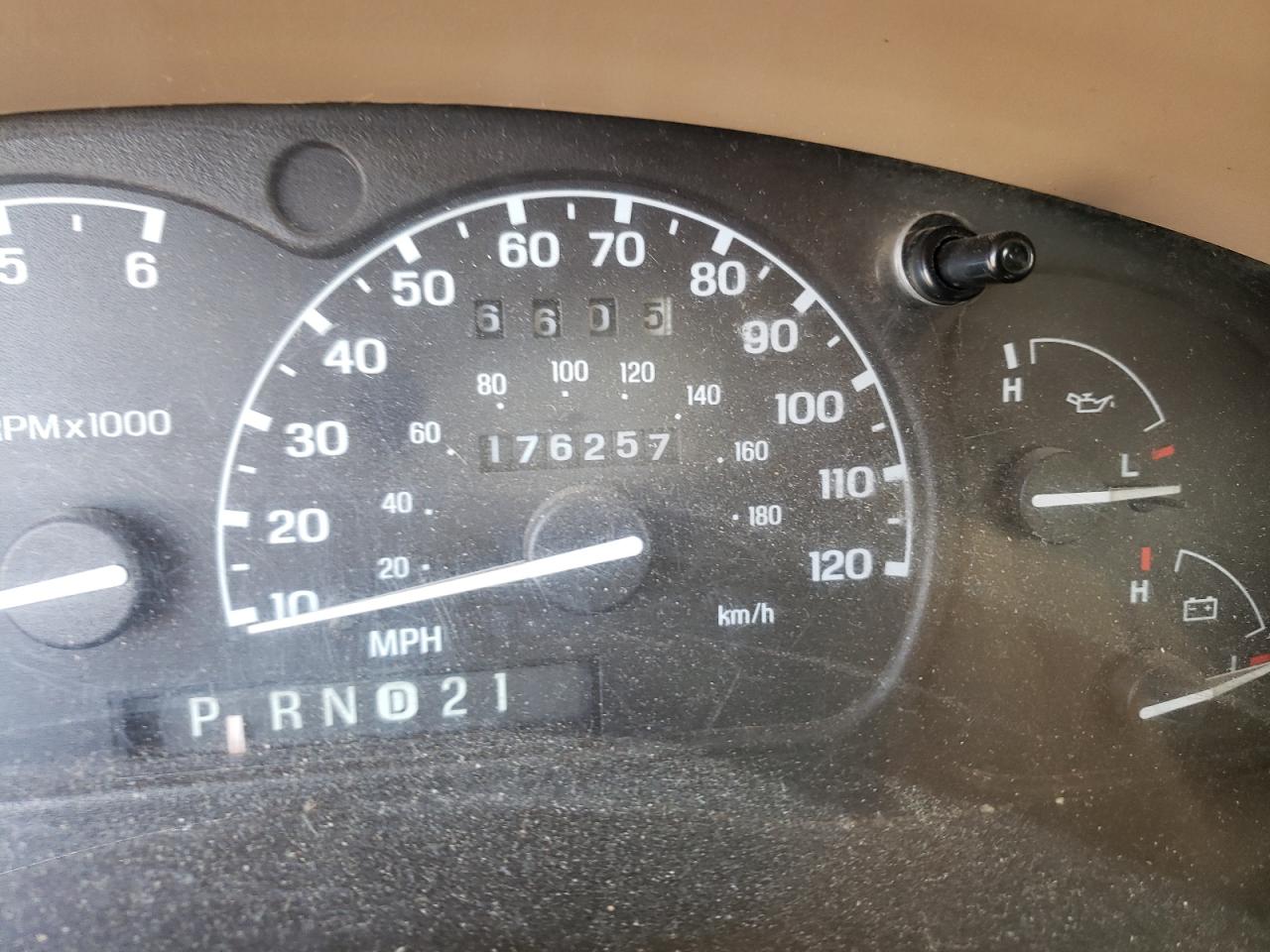 Photo 8 from auction – 2002 FORD RANGER with VIN 1FTYR10U82TA04929