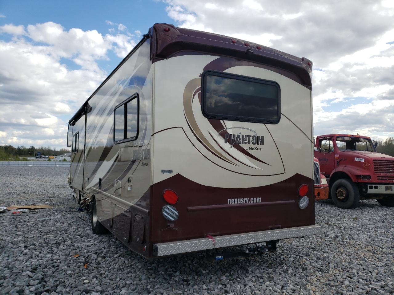 Photo 3 from auction – 2018 FORD ECONOLINE with VIN 1FDXE4FSXJDC40047