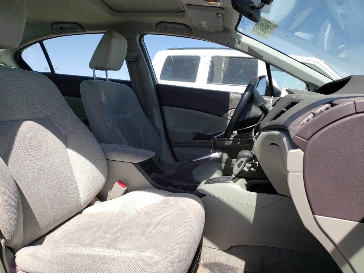 Photo 5 from auction – 2012 HONDA CIVIC EX with VIN 19XFB2F88CE308882