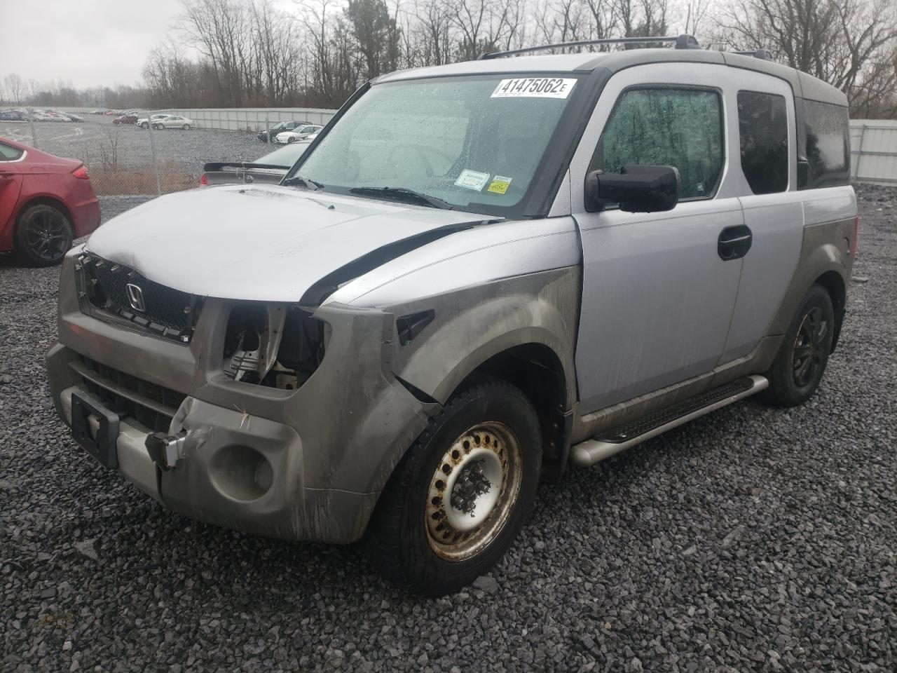 Photo 2 from auction – 2003 HONDA ELEMENT DX with VIN 5J6YH18253L006333