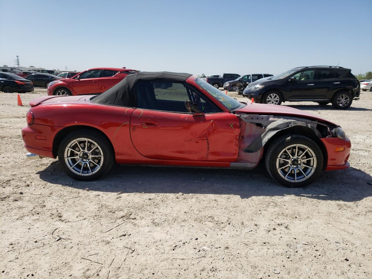 Photo 9 from auction – 2004 MAZDA MX-5 MIATA with VIN JM1NB354040406721