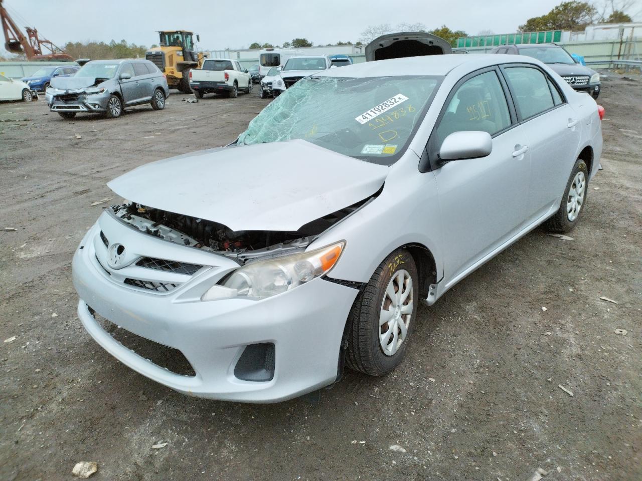 Photo 2 from auction – 2011 TOYOTA COROLLA BA with VIN JTDBU4EE8B9144838