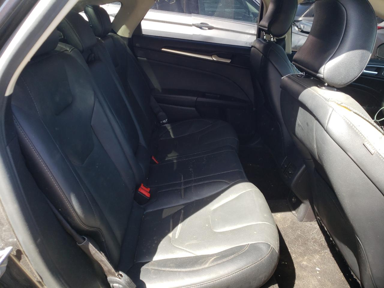 Photo 6 from auction – 2019 FORD FUSION TIT with VIN 3FA6P0D92KR207660
