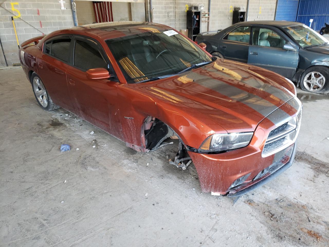 DODGE CHARGER R/ 2013 with VIN 2C3CDXCT7DH564928 - Photo from auction