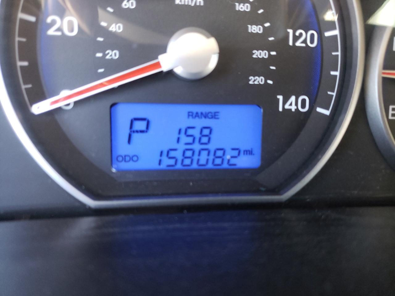 Photo 8 from auction – 2010 HYUNDAI SANTA FE G with VIN 5NMSG3AB9AH349262