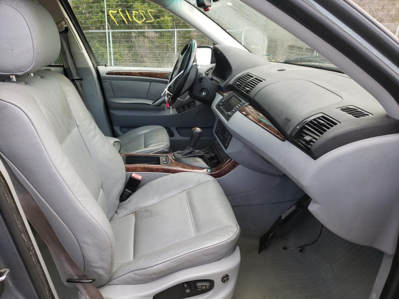 Photo 5 from auction – 2006 BMW X5 3.0I with VIN 5UXFA13586LY36388