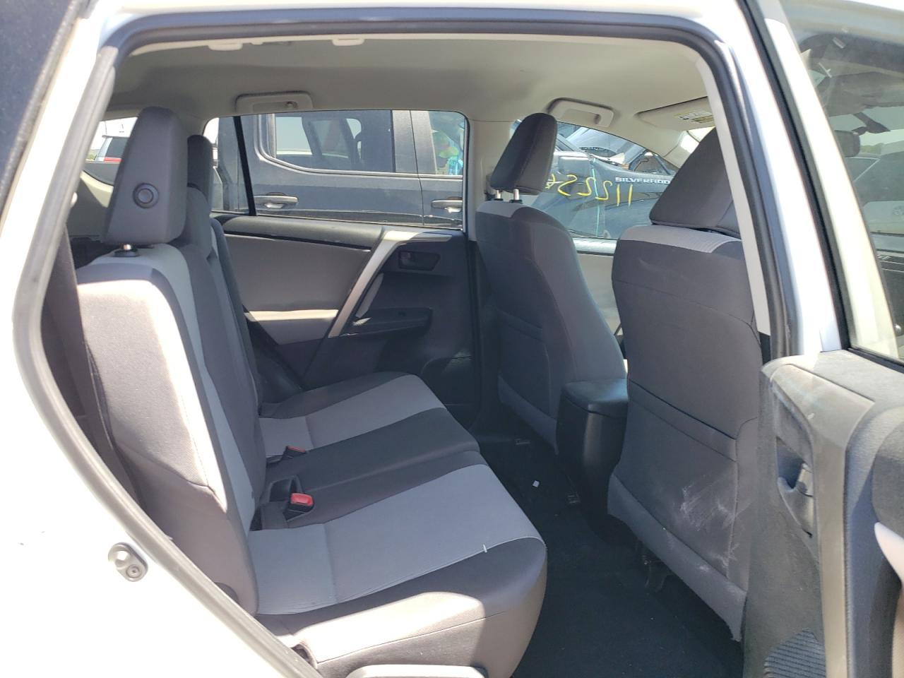 Photo 6 from auction – 2014 TOYOTA RAV4 LE with VIN 2T3ZFREV2EW090611