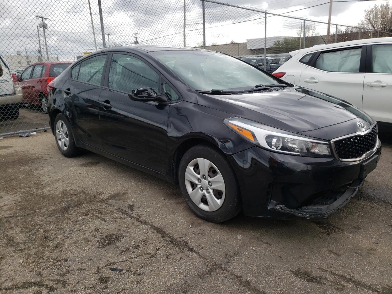 KIA FORTE LX 2017 with VIN 3KPFK4A79HE122916 - Photo from auction