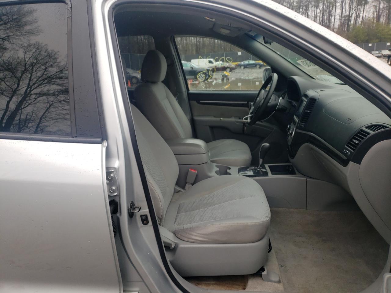 Photo 5 from auction – 2007 HYUNDAI SANTA FE G with VIN 5NMSG73D87H077107