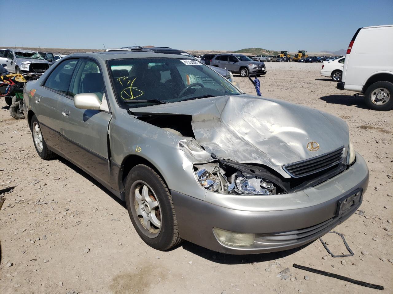 Photo 1 from auction – 1998 LEXUS ES 300 with VIN JT8BF28G5W5023207