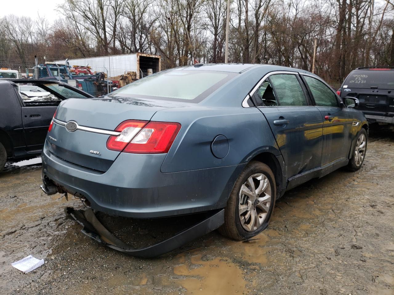 Photo 4 from auction – 2010 FORD TAURUS SEL with VIN 1FAHP2EW3AG127105