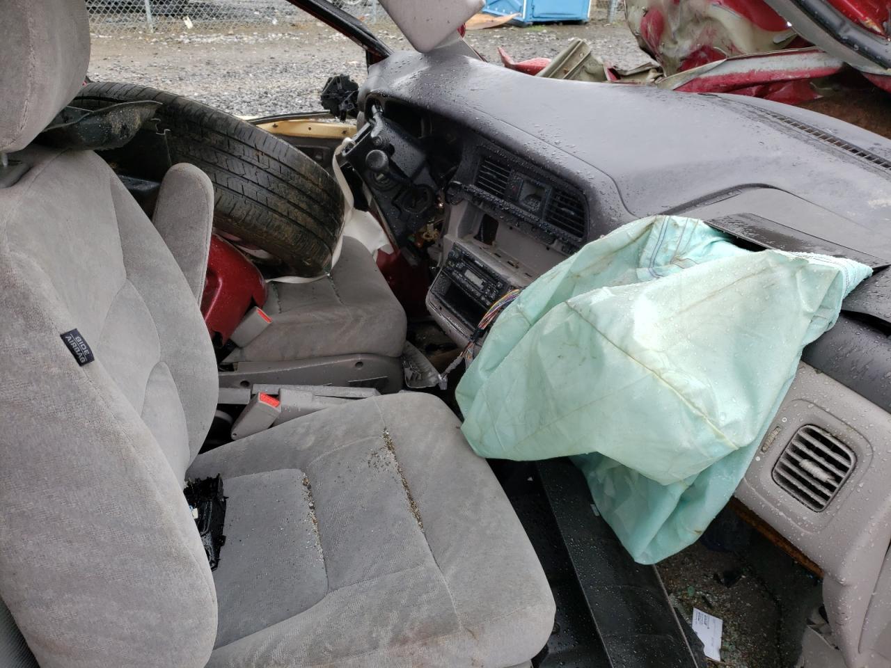 Photo 5 from auction – 2002 HONDA ODYSSEY EX with VIN 5FNRL18602B044680
