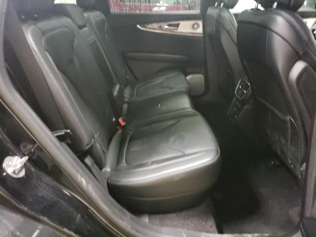 Photo 6 from auction – 2016 LINCOLN MKX RESERV with VIN 2LMTJ8LP5GBL38097