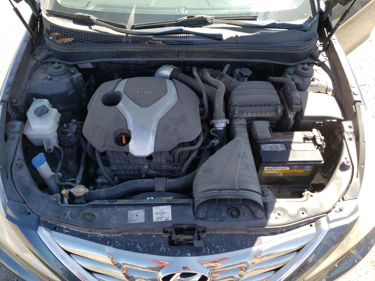 Photo 7 from auction – 2011 HYUNDAI SONATA SE with VIN 5NPEC4AB0BH228736