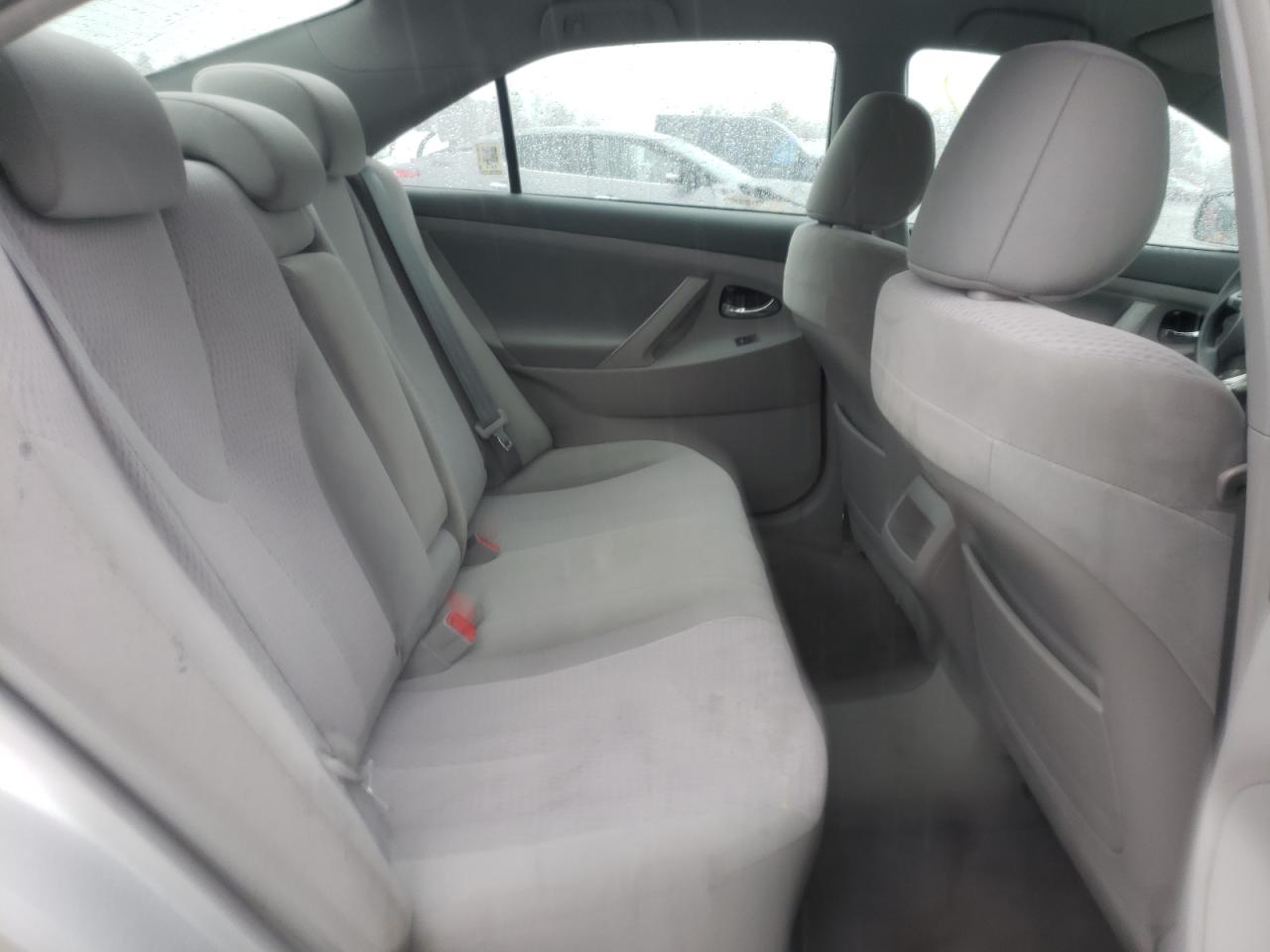 Photo 6 from auction – 2011 TOYOTA CAMRY BASE with VIN 4T1BF3EK5BU661324