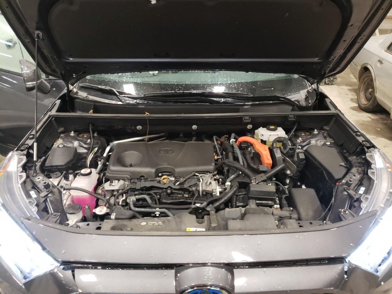 Photo 7 from auction – 2020 TOYOTA RAV4 LIMIT with VIN 2T3DWRFV5LW075218