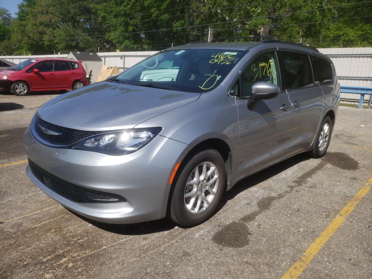 Photo 2 from auction – 2021 CHRYSLER VOYAGER LX with VIN 2C4RC1DG0MR527303
