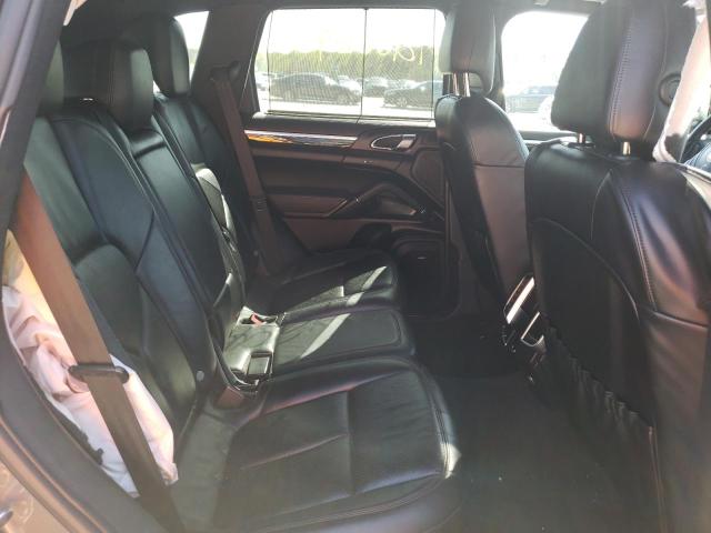 Photo 6 from auction – 2012 PORSCHE CAYENNE S with VIN WP1AB2A22CLA42715
