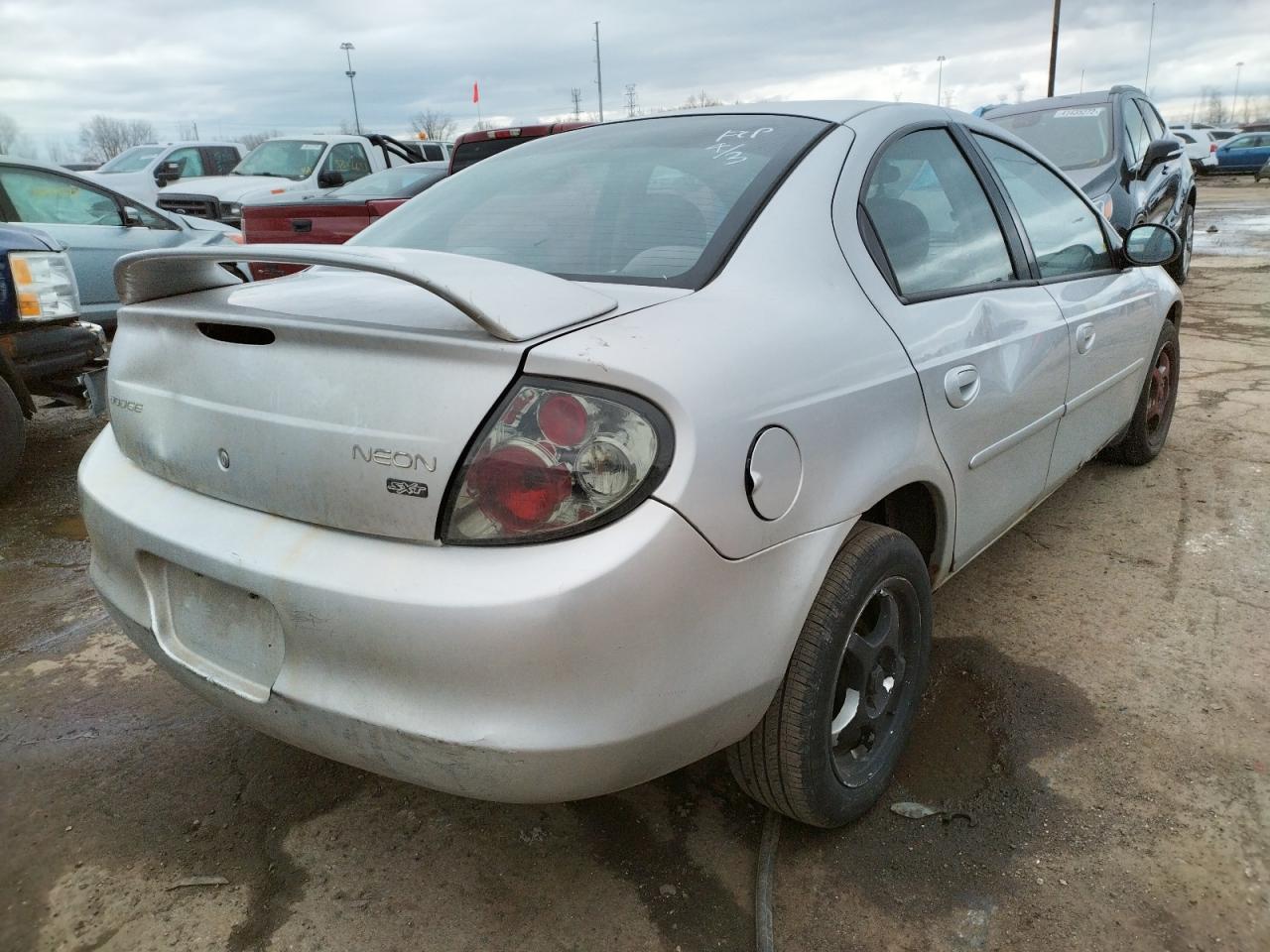 Photo 4 from auction – 2002 DODGE NEON ES with VIN 1B3ES56C12D590463