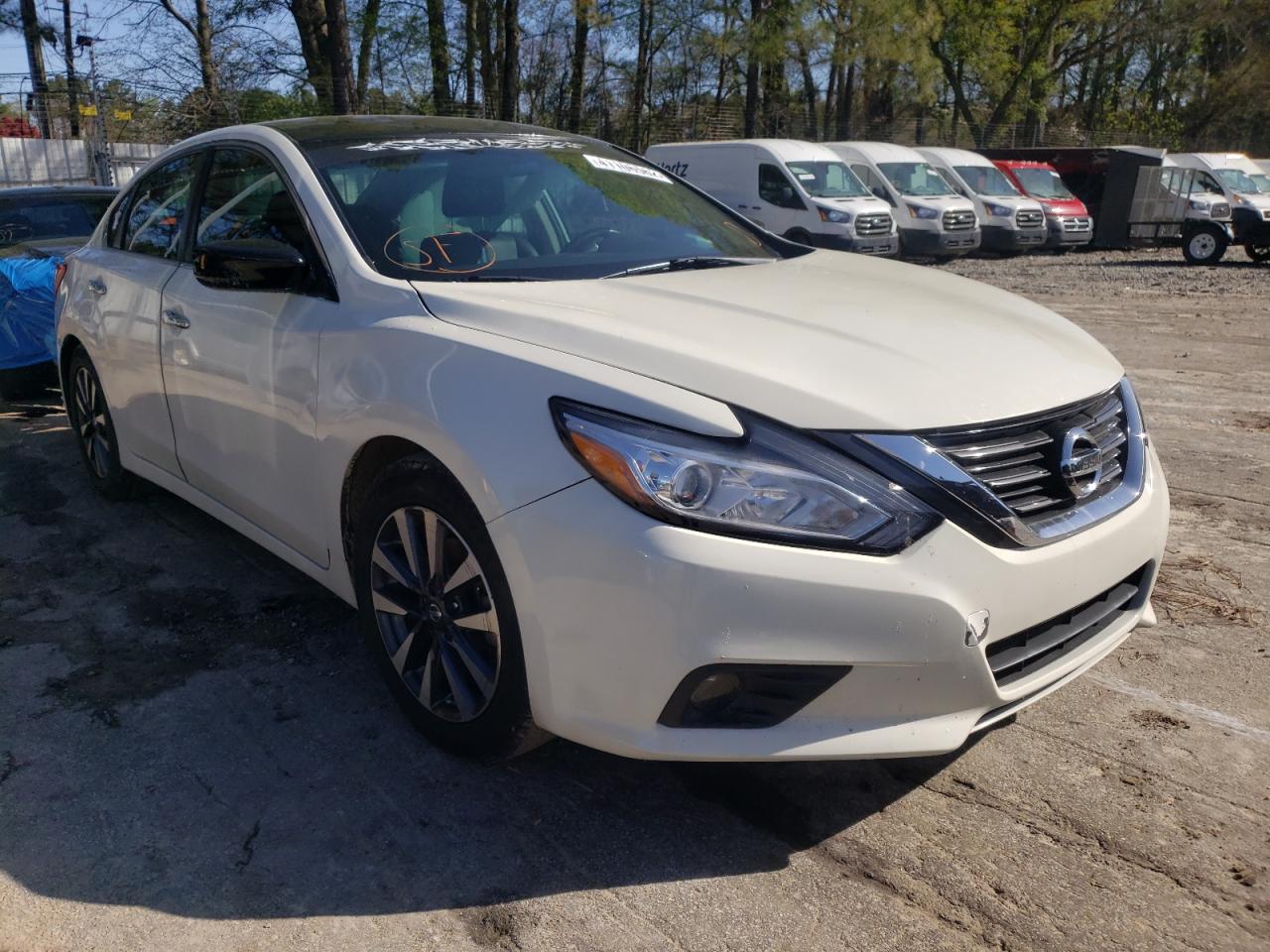 NISSAN ALTIMA 2.5 2017 with VIN 1N4AL3APXHC115231 - Photo from auction