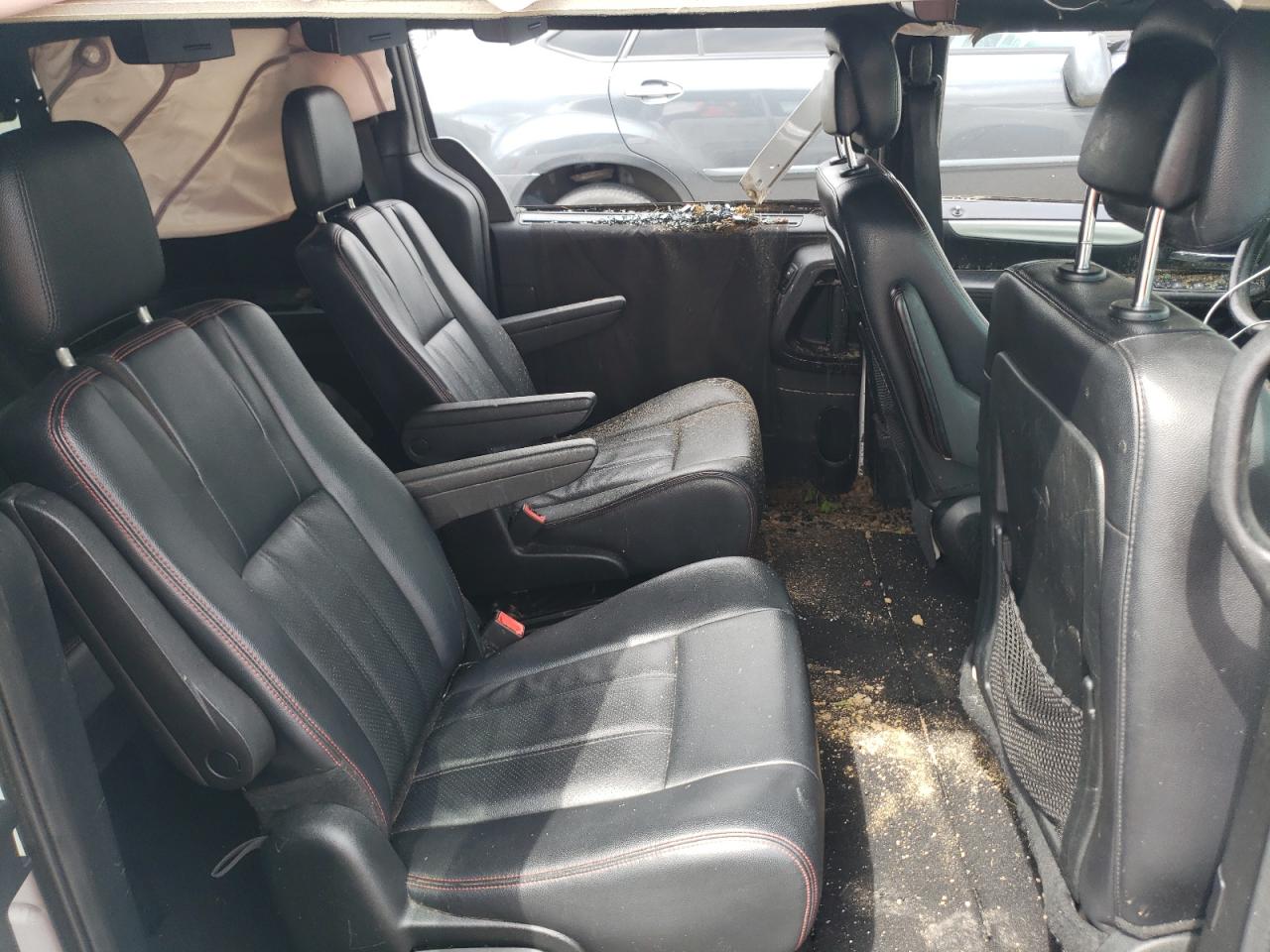 Photo 6 from auction – 2017 DODGE GRAND CARA with VIN 2C4RDGEG7HR740480