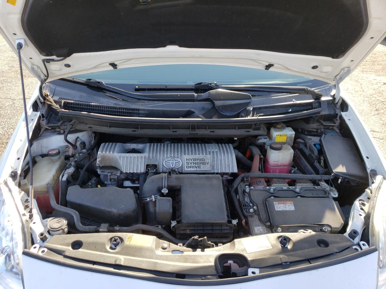 Photo 7 from auction – 2015 TOYOTA PRIUS with VIN JTDKN3DU7F1929808