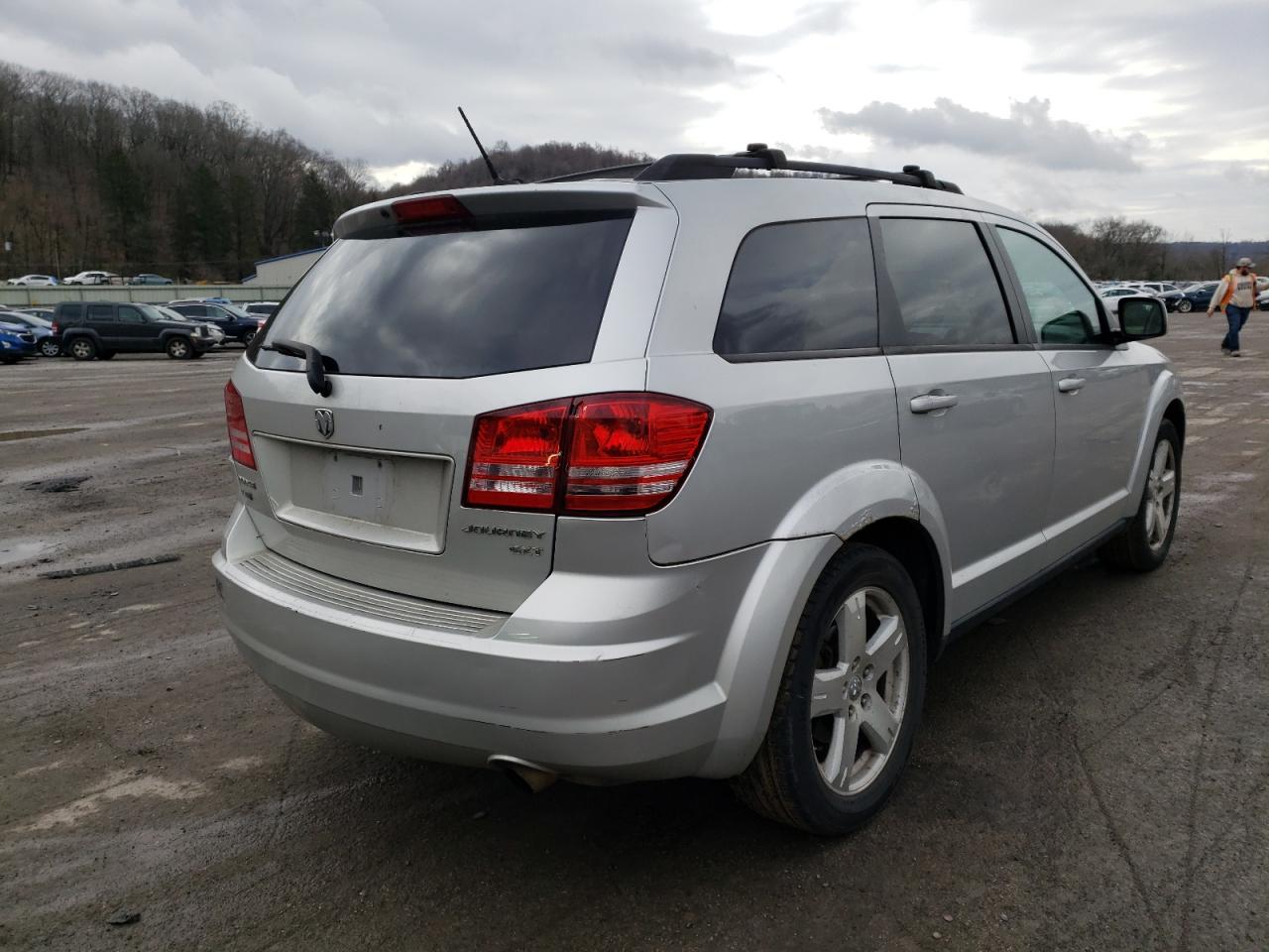Photo 9 from auction – 2009 DODGE JOURNEY SX with VIN 3D4GH57V79T555021