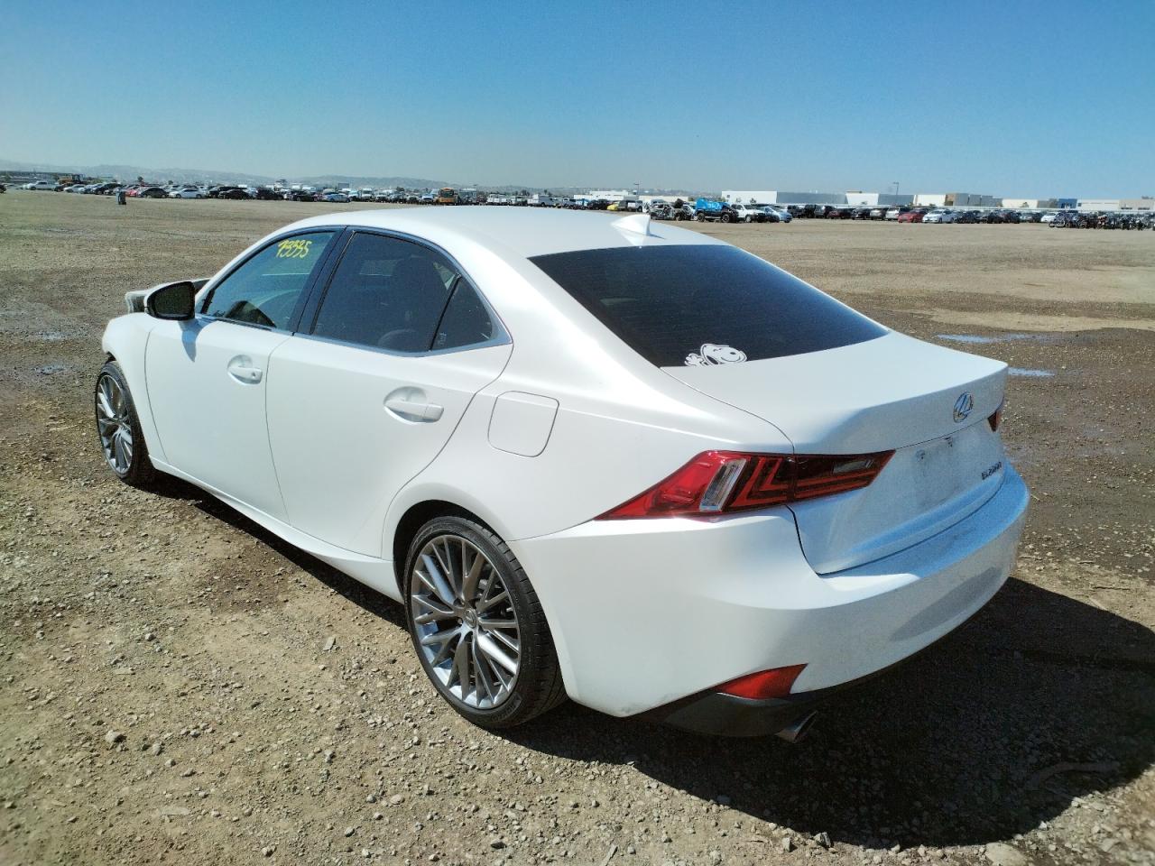 Photo 3 from auction – 2016 LEXUS IS 200T with VIN JTHBA1D27G5013461