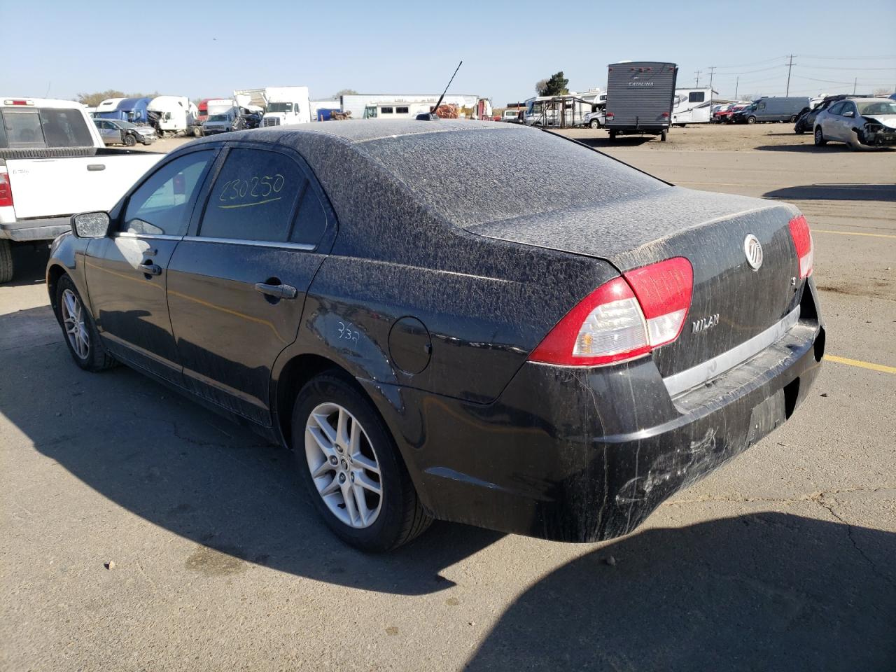 Photo 3 from auction – 2010 MERCURY MILAN with VIN 3MEHM0HA2AR603472