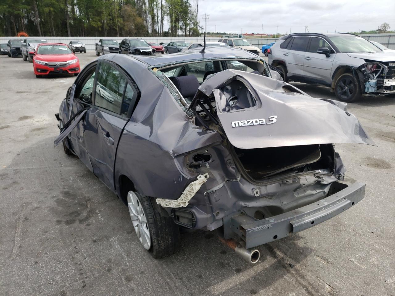 Photo 3 from auction – 2007 MAZDA 3 I with VIN JM1BK32F571605383