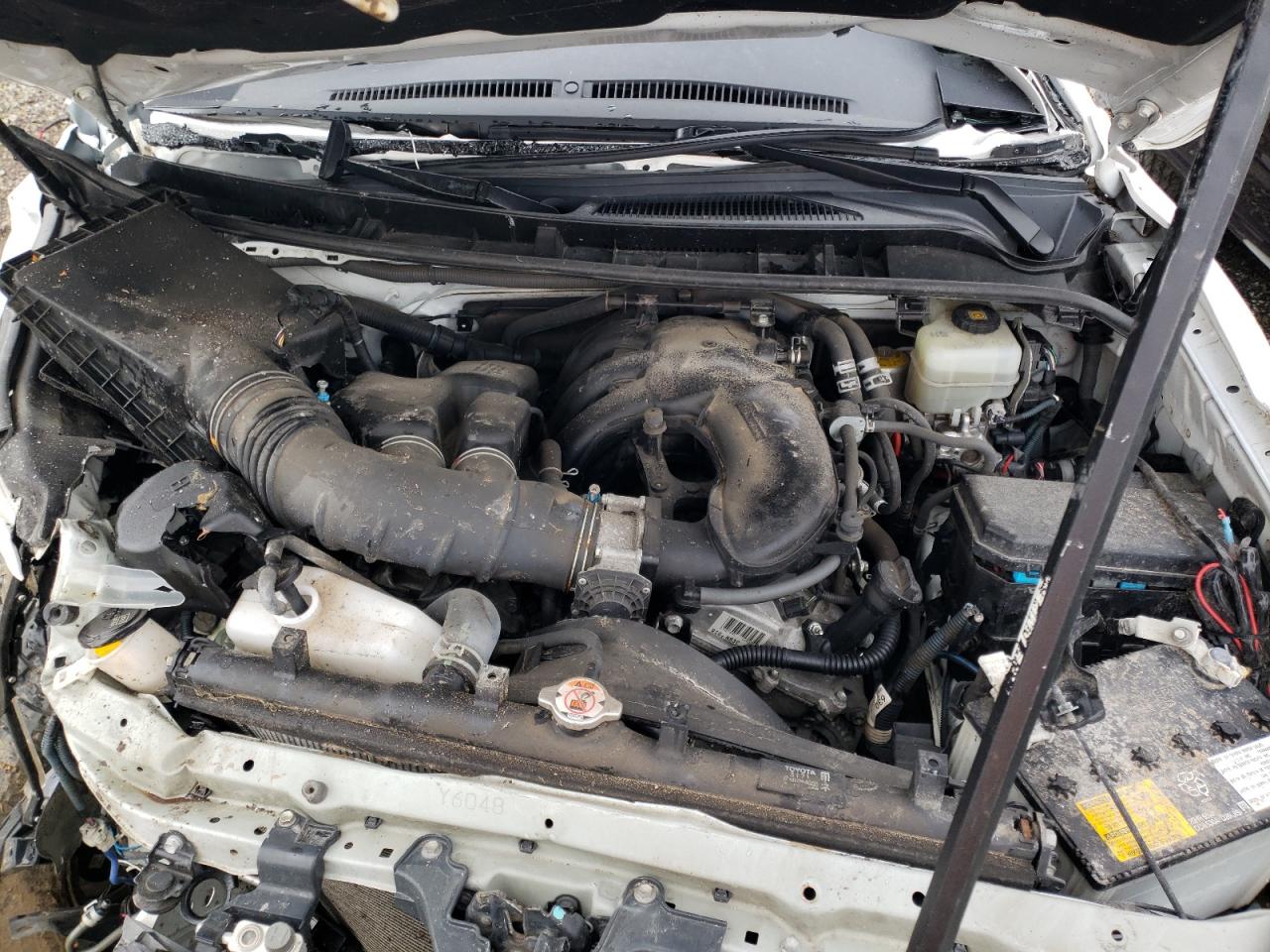 Photo 7 from auction – 2017 TOYOTA 4RUNNER SR with VIN JTEBU5JR1H5482351