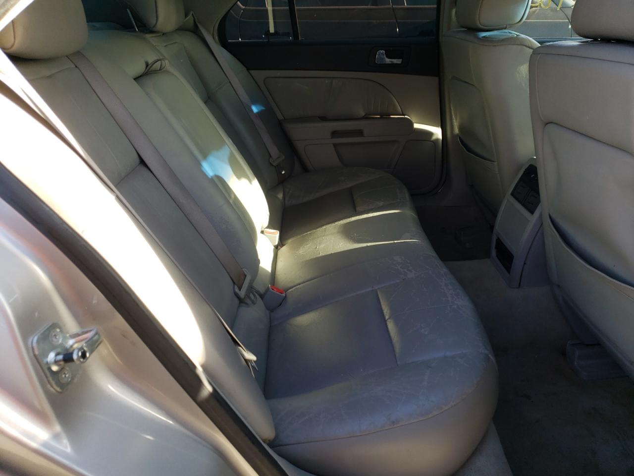 Photo 6 from auction – 2006 CADILLAC STS with VIN 1G6DC67A160193720