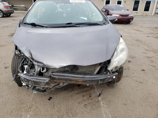 Photo 7 from auction – 2014 TOYOTA PRIUS C with VIN JTDKDTB32E1064533