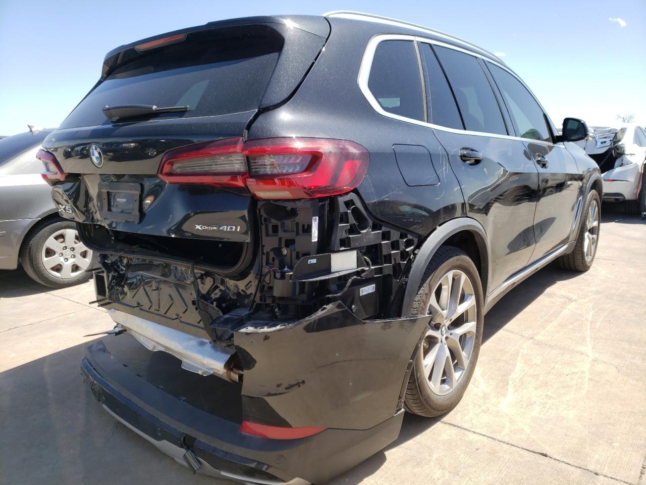Photo 4 from auction – 2020 BMW X5 XDRIVE4 with VIN 5UXCR6C05L9D55751