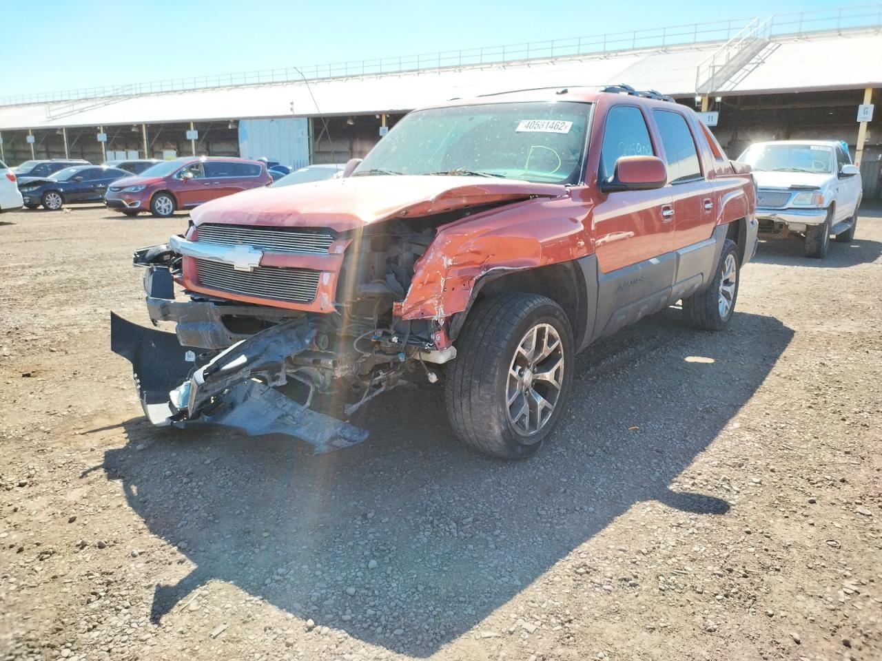 Photo 2 from auction – 2003 CHEVROLET AVALANCHE with VIN 3GNEC13T83G125084