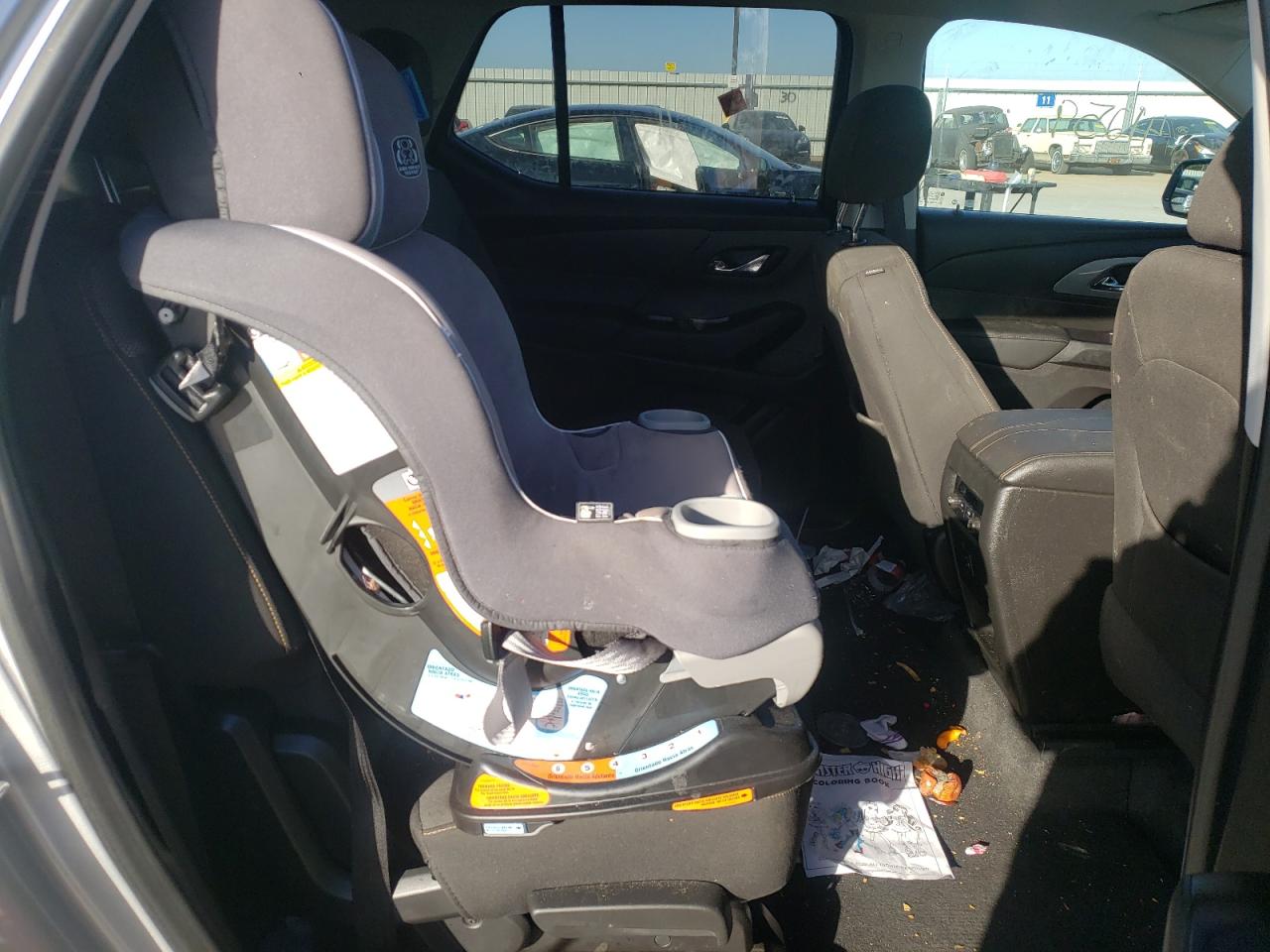 Photo 6 from auction – 2020 CHEVROLET TRAVERSE L with VIN 1GNERFKW4LJ118591