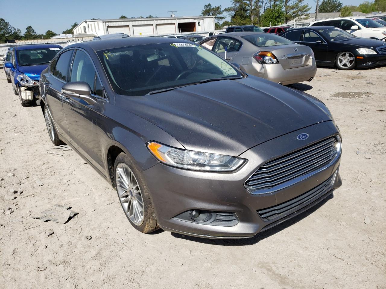 FORD FUSION SE 2013 with VIN 3FA6P0H94DR305487 - Photo from auction
