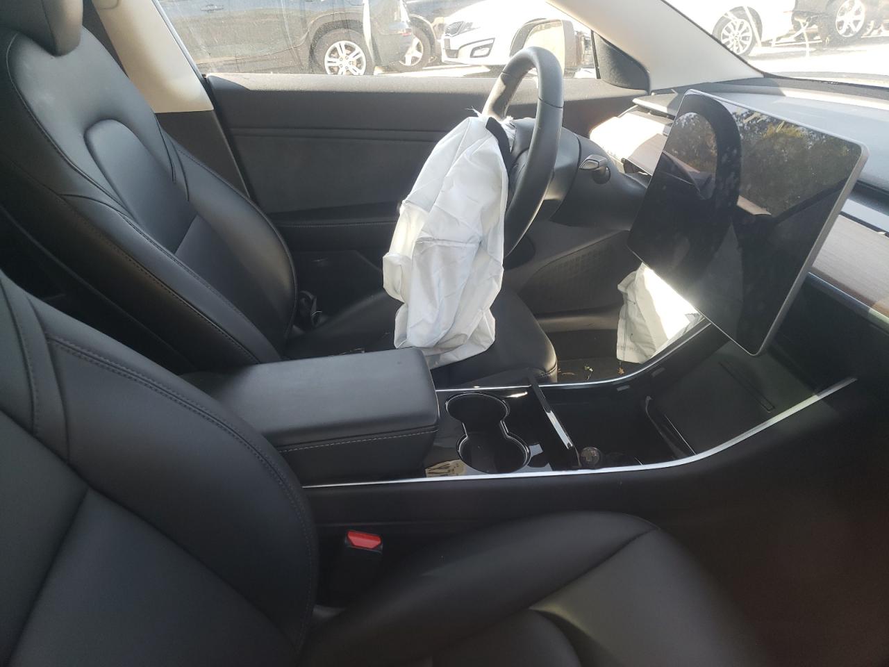 Photo 5 from auction – 2020 TESLA MODEL 3 with VIN 5YJ3E1EA6LF645702