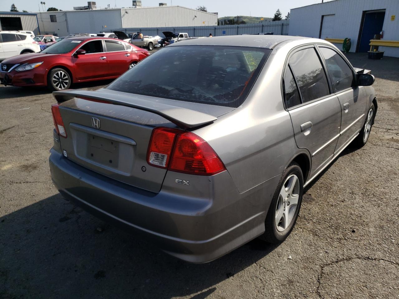 Photo 4 from auction – 2004 HONDA CIVIC EX with VIN 2HGES26794H507904