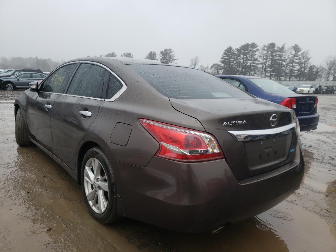 Photo 3 from auction – 2013 NISSAN ALTIMA 2.5 with VIN 1N4AL3AP0DC197349