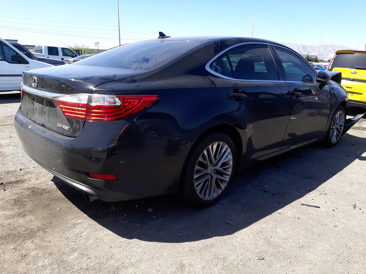 Photo 4 from auction – 2013 LEXUS ES 350 with VIN JTHBK1GG1D2049308