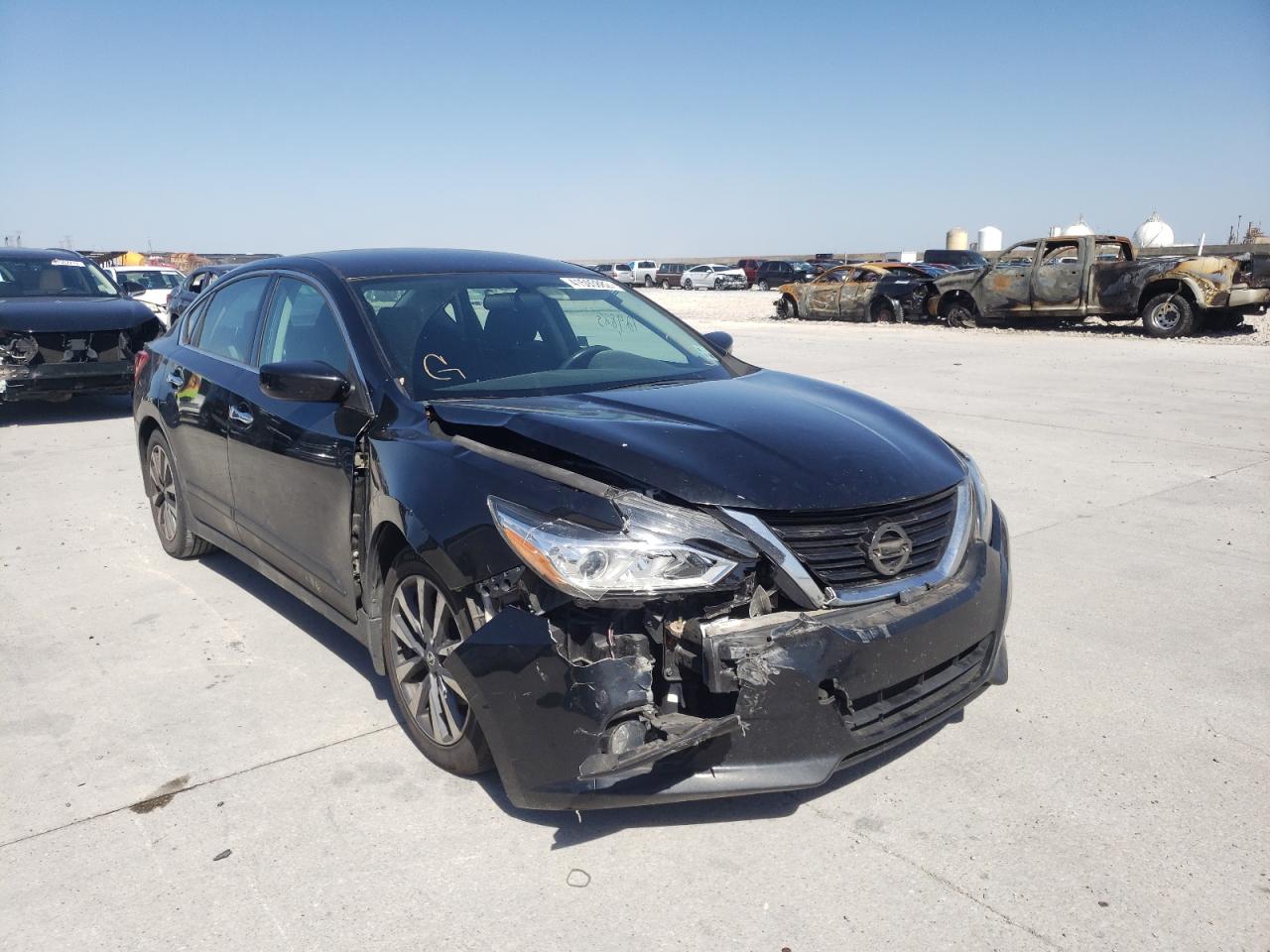 NISSAN ALTIMA 2.5 2017 with VIN 1N4AL3APXHC217077 - Photo from auction