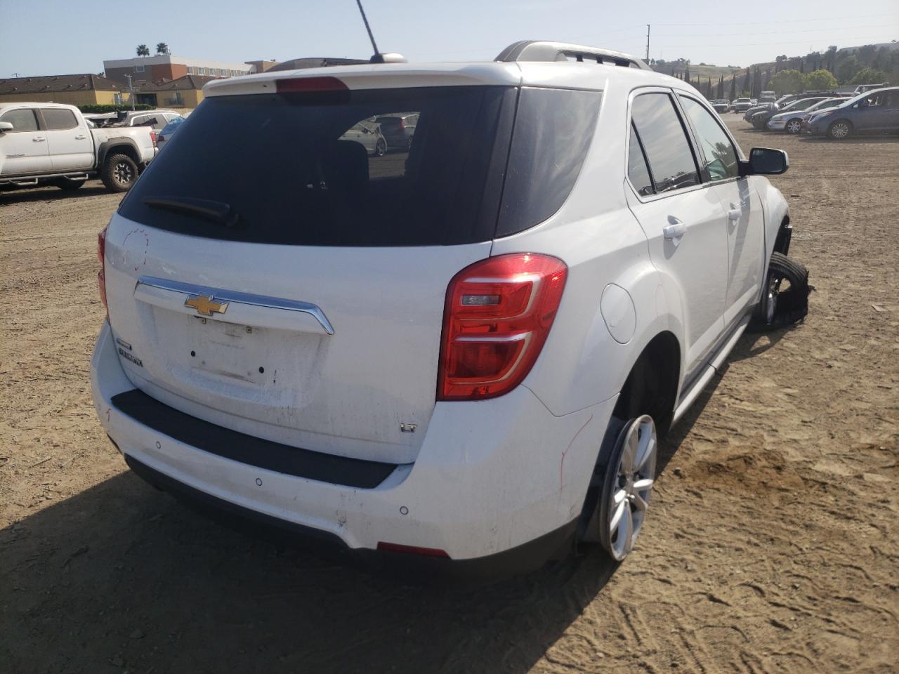 Photo 4 from auction – 2017 CHEVROLET EQUINOX LT with VIN 2GNALCEK9H1513570